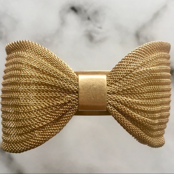 ✨❗️SALE❗️Madewell Brass Gold Bow Cuff Bracelet - Picture 4 of 4